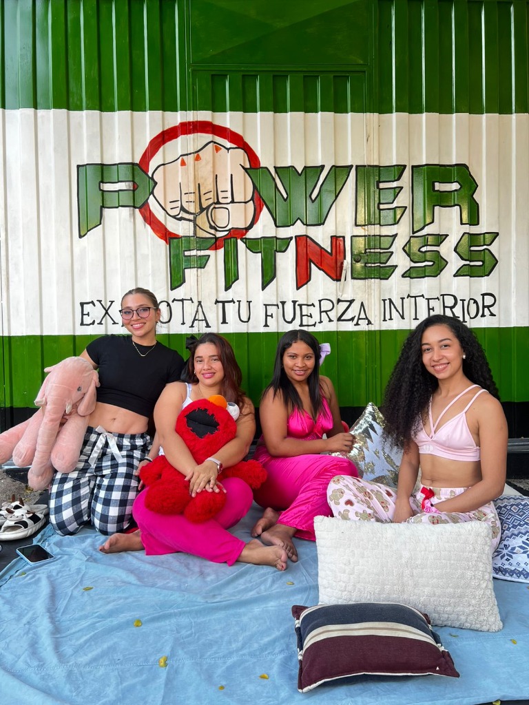 Evento especial — pijamada fitness